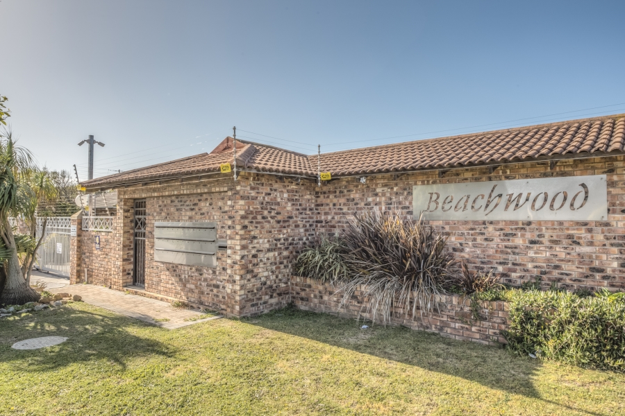 To Let 3 Bedroom Property for Rent in Summerstrand Eastern Cape